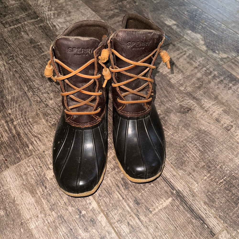 Sperry duck boots